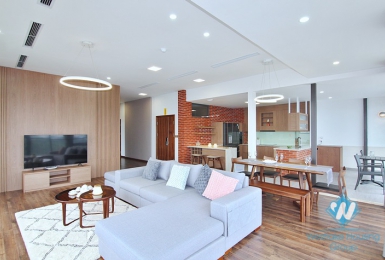 Lake view 4 bedrooms apartment for rent in Dang Thai Mai, Tay Ho, Ha Noi